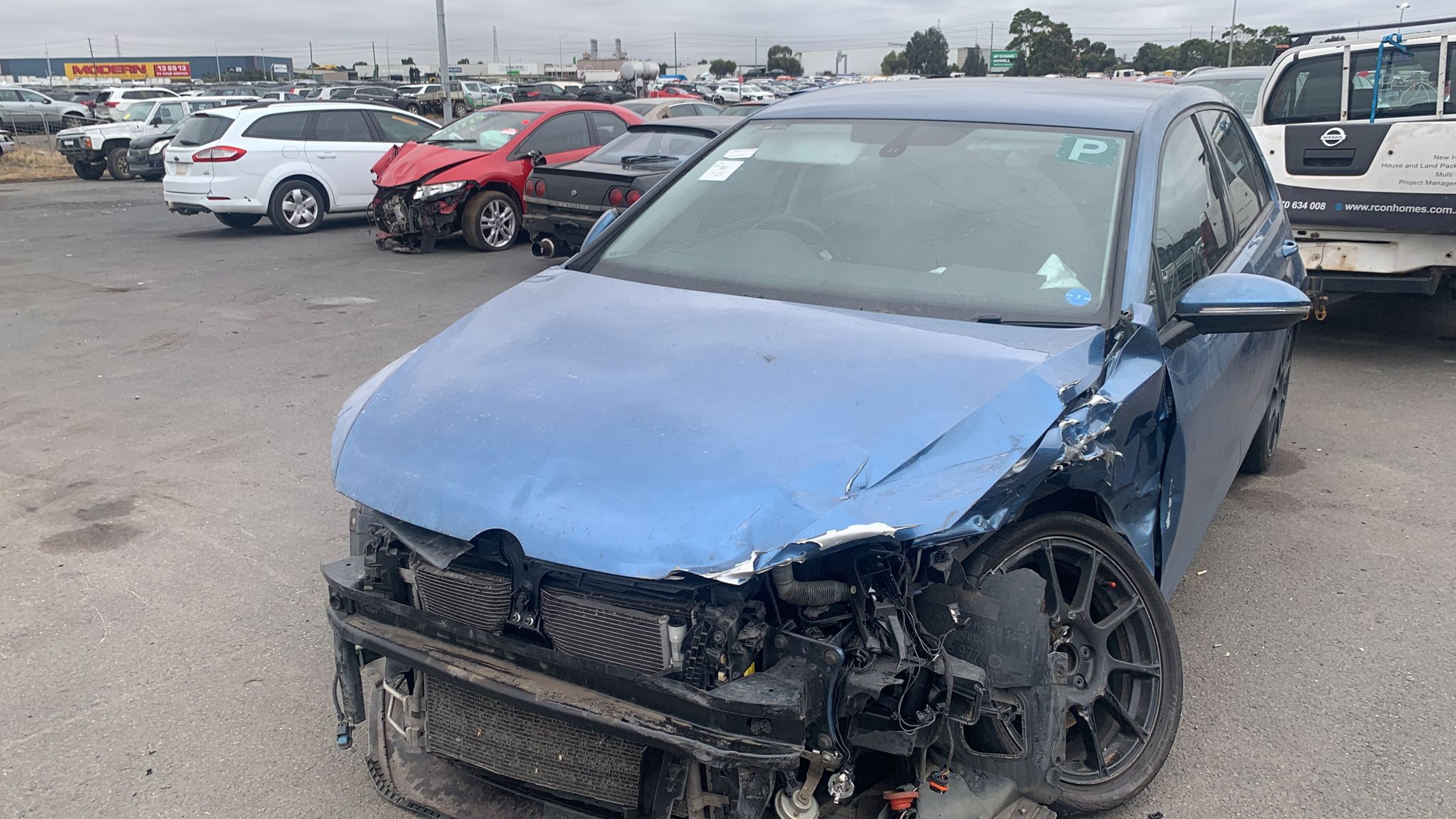 Sell My Scrap Car Rythdale VIC 1 Blue hatchback with front components removed